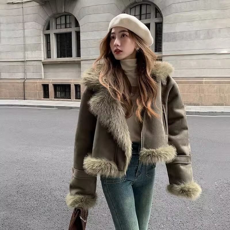 Street Fashion Model - Model Wanita Peri Musim Gugur Musim