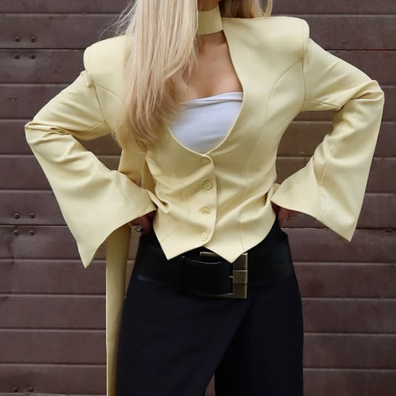 Street Fashion Look - Tuularose Blazer Fashion Wanita Jaket Kancing