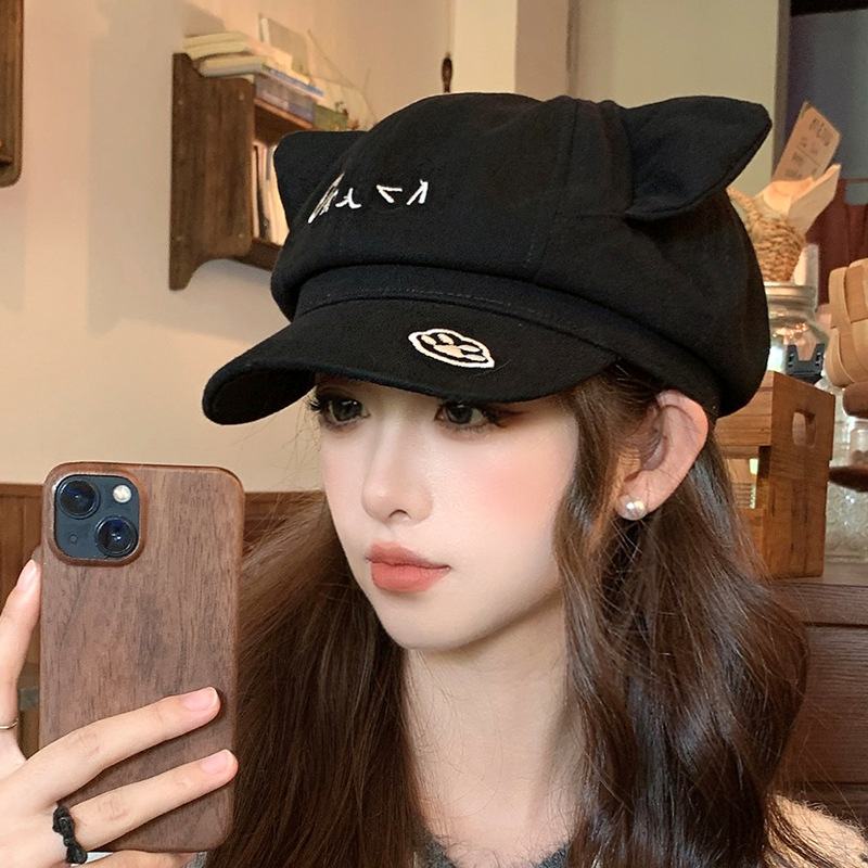 Topi Oktagonal Wanita, Beret B - Street Fashion Photoshoot ulasan dan harga