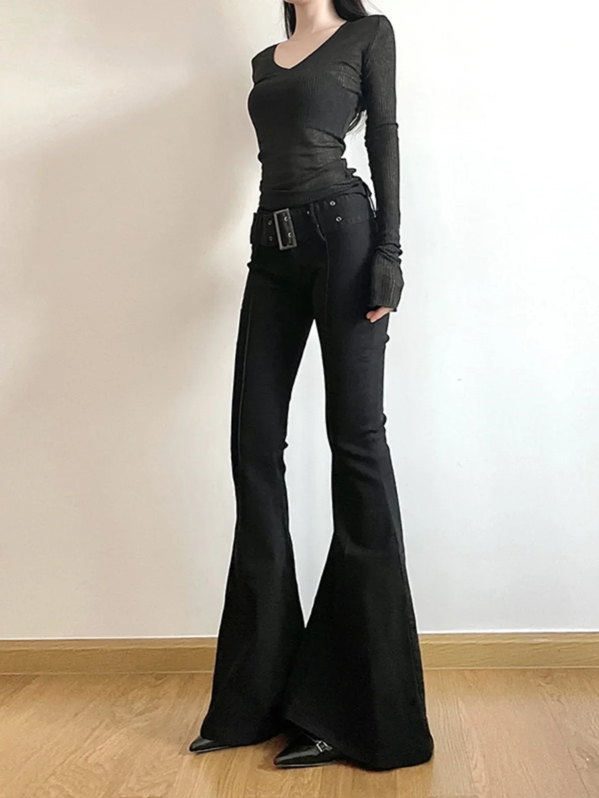 Celana Jeans Hitam Wanita Mode - Fashion Street Yoga ulasan dan harga
